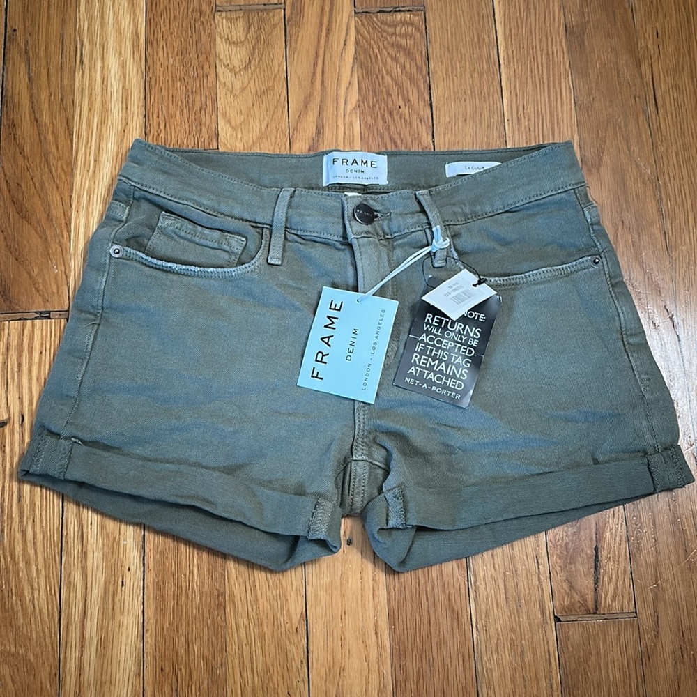 NWT Frame Le Cutoff Shorts green